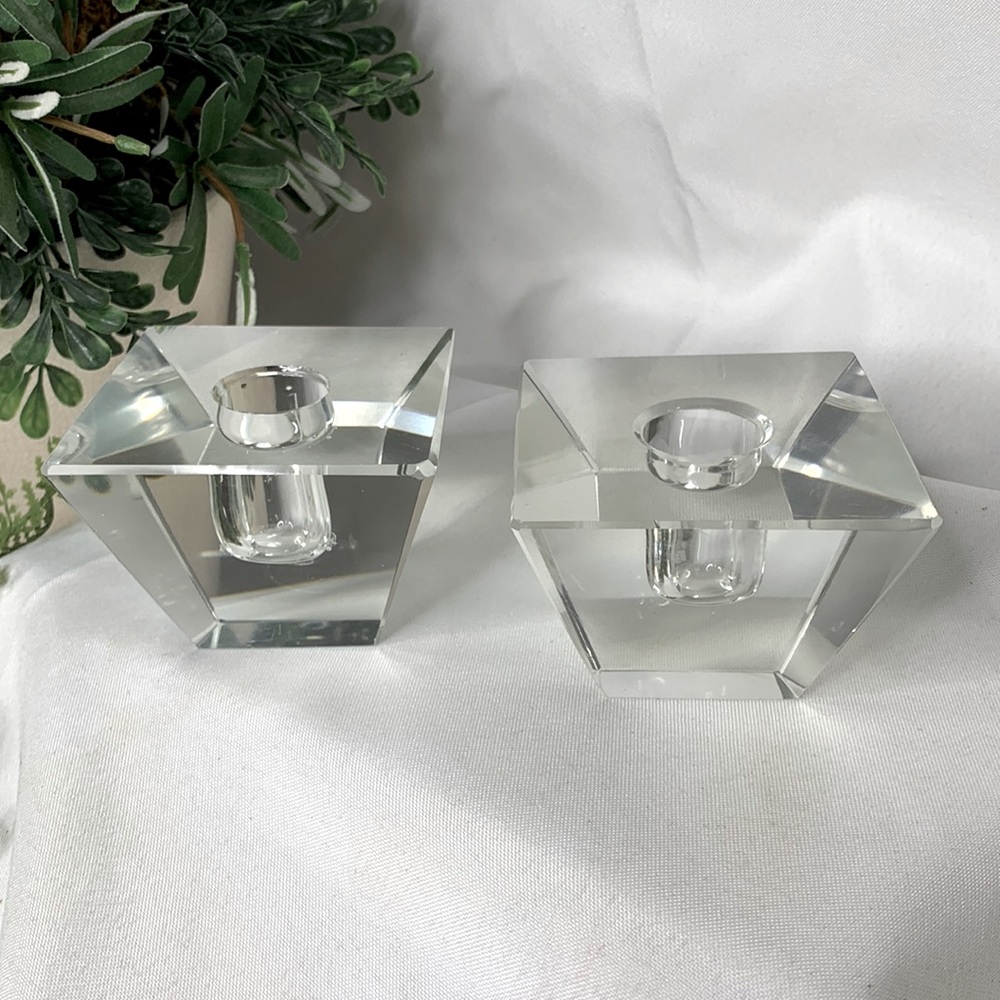 Set of 2 clear glass taper candle holders